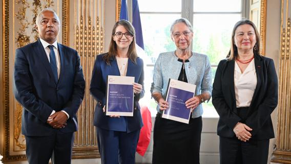 Remise du rapport des Assises de lutte contre l'antisémitisme